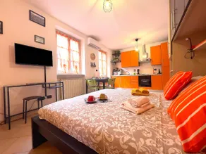 Zen House - In the heart of the historic center of Turin - Image 2