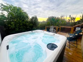 Top 1% Stay | Hot Tub & Game Room | Near Fiesta TX - Image 2