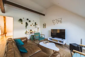 La Casa Dem, spacious with secure parking - Image 5