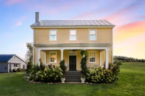 Shenandoah Valley Farmhouse & Cottage - Image 2