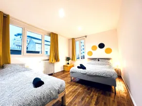 Colorful House | 3 Bedrooms | Balneo | Terrace - Image 2