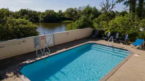 The Moor House 2.0 - Sound Front, Private Pool! - Image 2