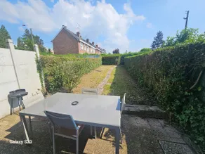 the cozy 3 bedroom townhouse - Image 2