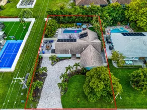 Palm Retreat: #1 Top Rated Rental of Bradenton/AMI - Image 5