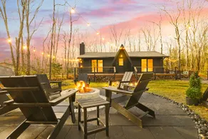 Walk to Lake~Modern & Cozy Cabin w/Hot Tub - Image 2