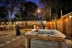 Memphis Hall of Fame! Hot Tub, Fire Pit - Image 2