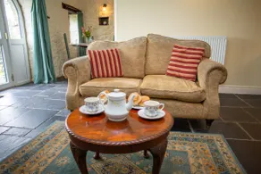 The Coach House New Quay - Image 2