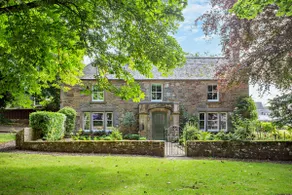 Cathedral House - Image 5