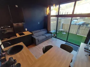 Ô Valvi: Balneotherapy suite, terrace & parking, St-Lô - Image 2