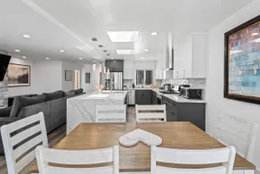 Renovated Home in San Francisco - Image 2