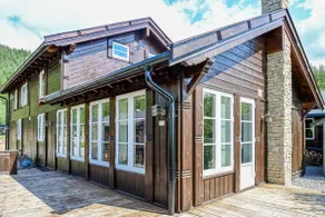 A wonderful estate of two houses for all seasons! - Image 3