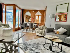 Luxury 4 bedroom ski in&out central - Image 3