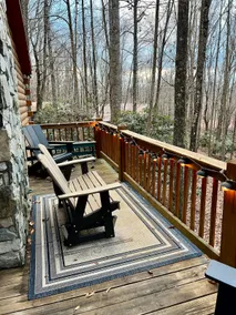 2BR/2BA Cabin Near Downtown West Jefferson  Fireplace + Workspace - Image 3