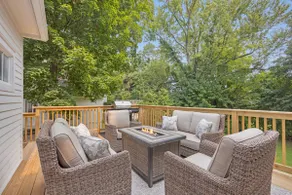 Prime West Hartford Center: Timeless Charm - Image 2