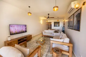Sea Breeze 2 Bedroom Apt in Nyali Mombasa - Image 4