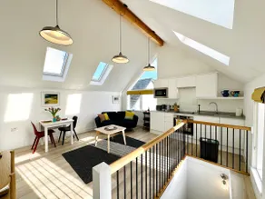 Light, modern & centrally located apartment. - Image 5