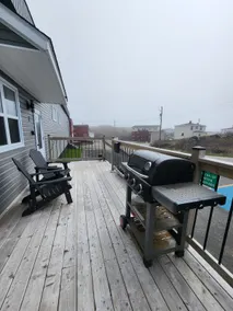 BHS Suite#2, A/C mins fr Ferry,BBQ, LgParking Lot - Image 3