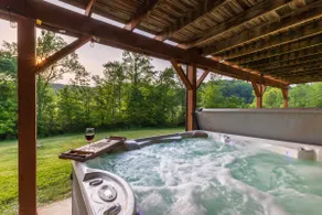 Hocking Hills 4BR Cabin w/ Hot Tub + Game Barn Fun - Image 3