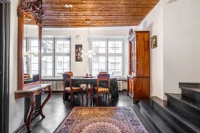 3BR+Sauna+BubbleBath+Balcony+Private Entrance+Yard - Image 3