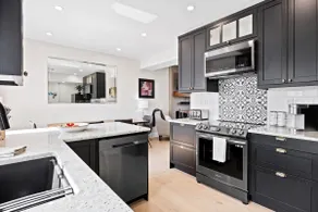 Modern Walkerville Gem | HotTub & Cozy Backyard - Image 5