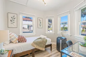 Quiet & Safe Neighborhood Near DTLA - King Bed! - Image 3