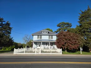 Robins Nest Inn. - Image 3