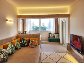 Luxury with sea view, pool, parking & security - Image 5