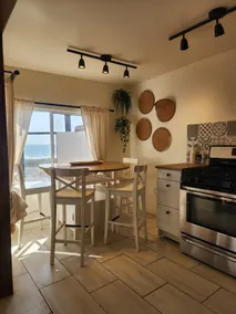 Casa Tiki - Tropical Beachfront Chilluxe - Image 5