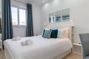 Spacious 1-Bed Apartment | Sandstone 17 - Image 4