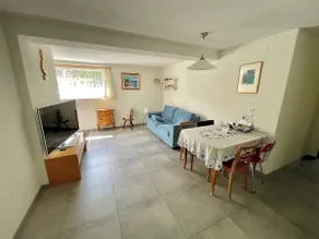 Bellevue Apartment - Image 3