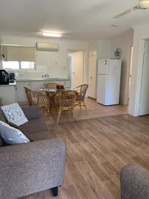 Beachfront, Views, pool, Silversands Apartments - Image 3