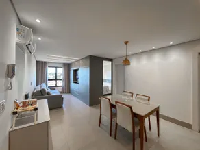 Luxury Flat: King Bed in Closed Room and Sofa Bed - Image 3