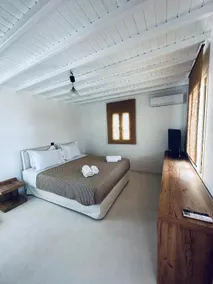 Sunset View Suite - Image 5