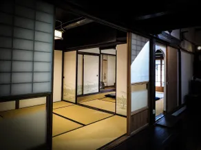 [1 Building for Rent] Large 150-year-old townhouse close to sightseeing spots/Up to 10 people - Image 5