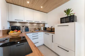 MATT | Alpine view & village idyll in modern apartment. - Image 3
