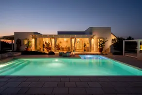 Luxury Apulian Villa, Jacuzzi and Pool - Image 4