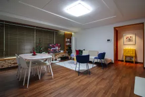 Emotional Healing House in Pyeongchang-dong, Jongno-gu (Free Parking for 2 Cars/Gyeongbokgung Palace/Seochon/Gwanghwamun/Myeong-dong) - Image 2