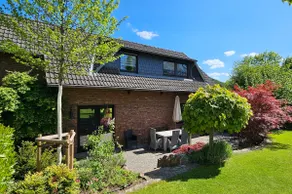 Tobi's Eifelhaus with terrace and garden - Image 2