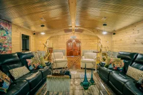 The Delta Lodge - Image 2