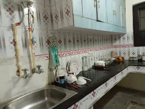 Best 1BHK Flat with Kitchen Near Galleria Gurgaon - Image 5