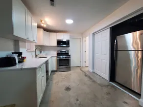 New Private Apartment - Pilsen Downtown - Image 4