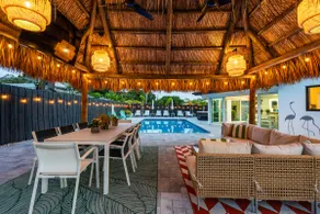 Jungle Oasis with Heated Pool, Tiki Hut & Hot Tub - Image 2