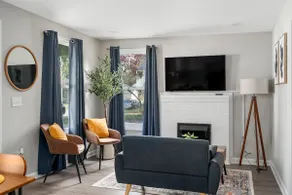 Monthly 2 bedroom house near Medical District - Image 3