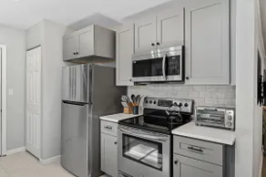 The Lockheed Lady - Renovated Ranch in Marietta! - Image 3