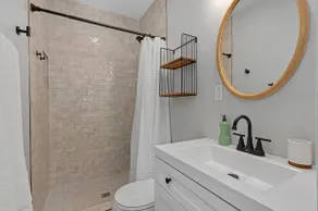 The Lockheed Lady - Renovated Ranch in Marietta! - Image 5