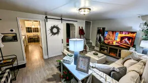 END your search! Fun dwtn home spa firepit bigyard - Image 4