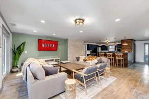 Family Friendly-Game Room-Cozy - Image 5