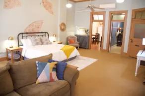 Updated Spacious Studio Apartment over Coffeeshop! - Image 2