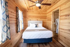 Secluded 3 Bedroom | Private Hot Tub, Fire Pit - Image 2