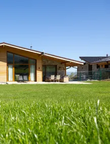 Villa Sofayla w Jacuzzi near the Pirin Golf Resort - Image 2